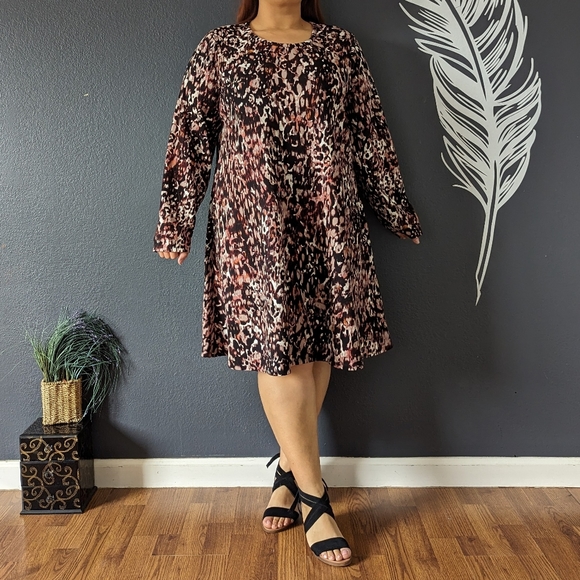 Cupio Woman Dress - Picture 2 of 12